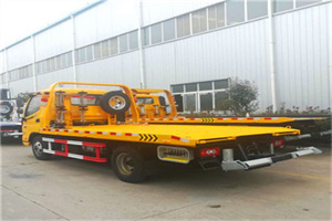 赫章附近拖车救援搭电